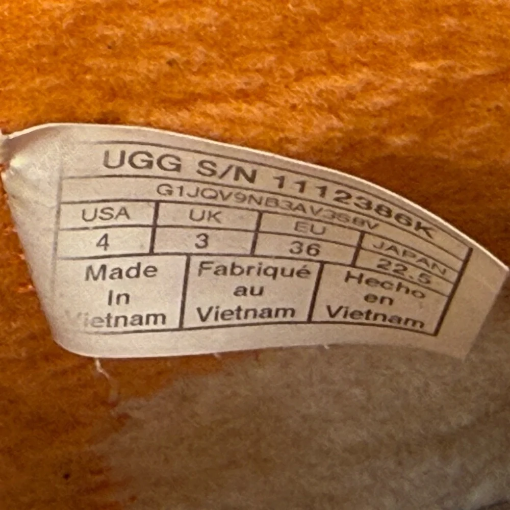 UGG Classic Clear mini boots - Picture 7 of 8